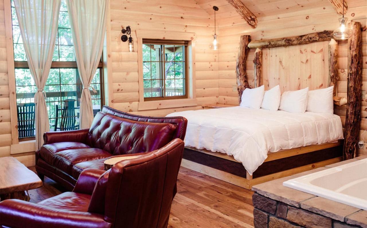 Cricket Hill Treehouse By Amish Country Lodging Millersburg Buitenkant foto